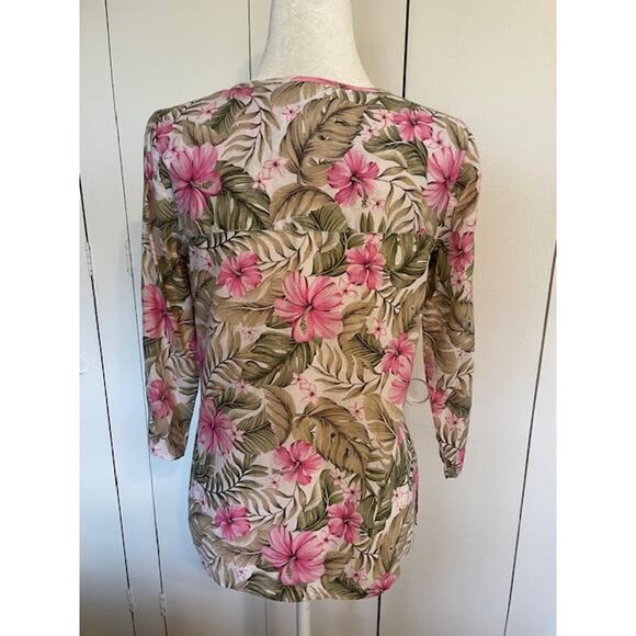 Coral‎ Bay Size Small Hawaiian Print Pullover Linen Blouse White w/ Pink Flowers - Picture 4 of 6